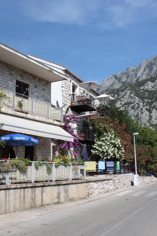 Apartments By The Sea Gradac, Makarska - 6661 Gradac  Extérieur photo