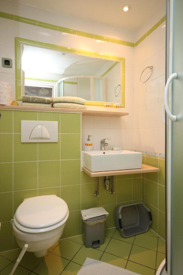 Apartments By The Sea Gradac, Makarska - 6661 Gradac  Extérieur photo